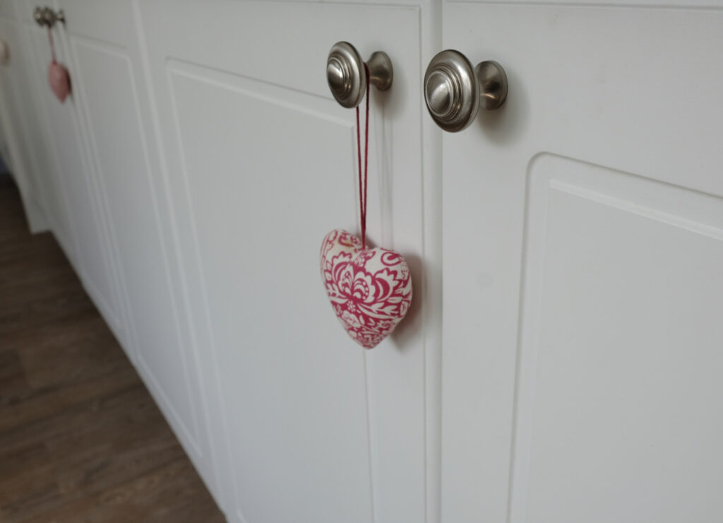 Modern-handles
