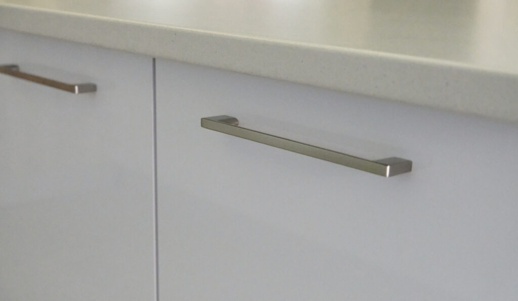 Neptune-bar-handles