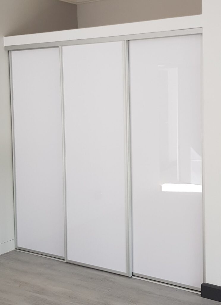 Supagloss-Sliding-Doors